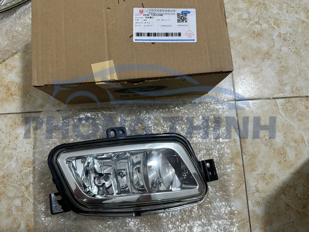 Hình ảnh sản phẩm Đèn gầm phải RH Ford Ranger WildTrak 2016-2018 chính hãng EB3Z15200B