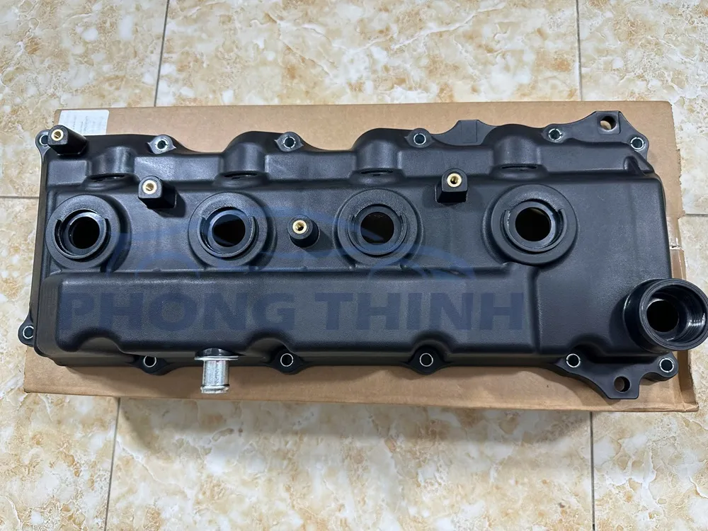 Hình ảnh sản phẩm Nắp giàn cò Toyota Hilux 2006-2015 OEM 1121030081