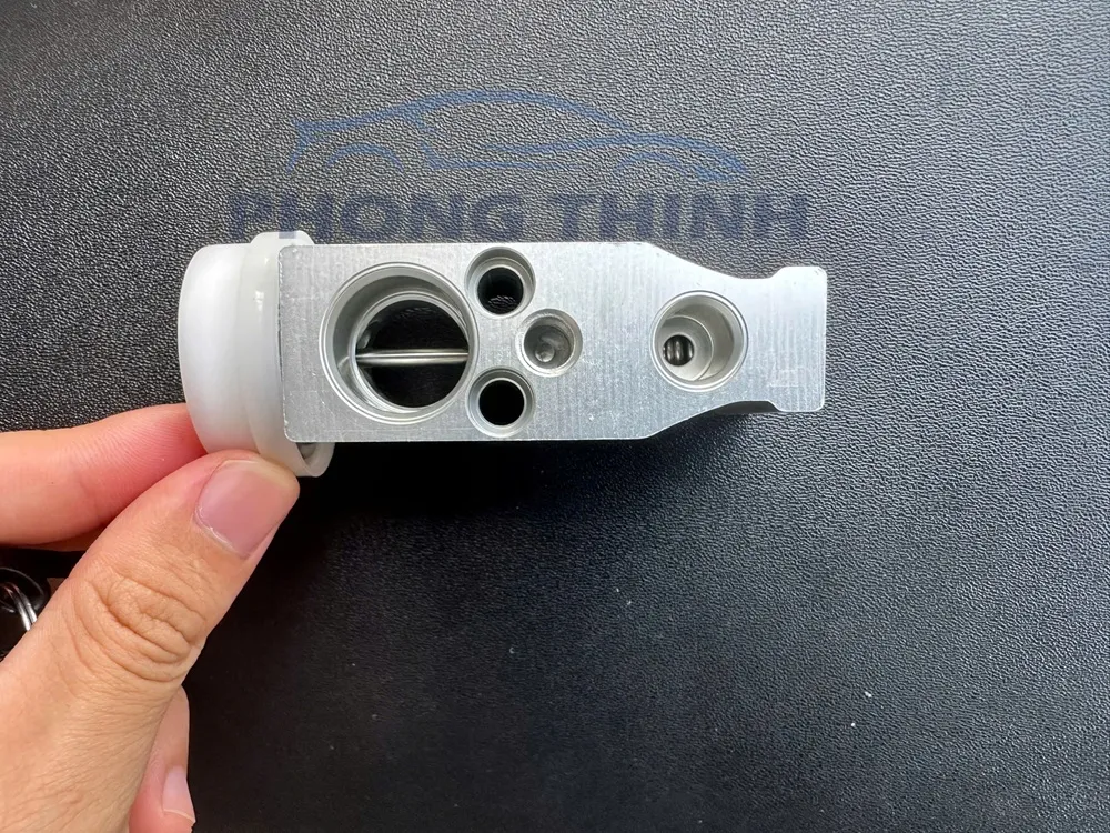 Hình ảnh sản phẩm Van tiết lưu Ford Ranger & Mazda BT50 2016-2018 Oem - EB3B19849CF
