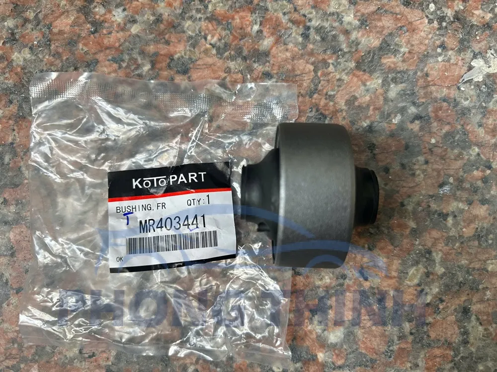 Hình ảnh sản phẩm Cao su càng A to Mitsubishi Xpander 2017-2024 OEM - MR403441